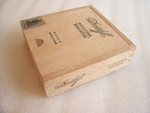Load image into Gallery viewer, Davidoff Signature Exquisitos Empty Cigar Box