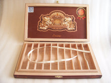 Load image into Gallery viewer, Perez Carrillo Encore Majestic Empty Cigar Box