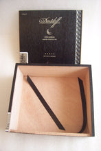Load image into Gallery viewer, Davidoff Escurio Gran Perfecto Empty Cigar Box