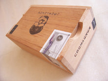 Load image into Gallery viewer, Roma Craft Cromagnon Breuil Empty Cigar Box
