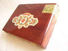 Load image into Gallery viewer, Ashton Symmetry Prestige Empty Cigar Box
