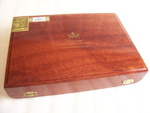 Load image into Gallery viewer, Ashton Symmetry Prestige Empty Cigar Box
